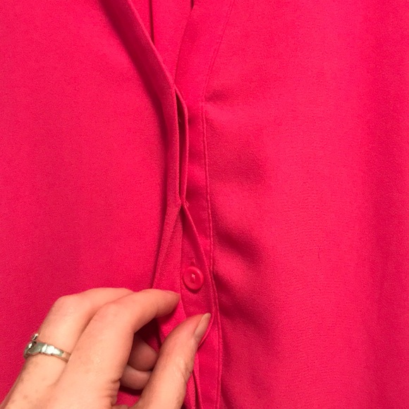 Hot pink sleeveless tank button up - Picture 3 of 4